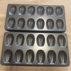 Madeline Cookies Shell Baking Molds‎ Set of 2